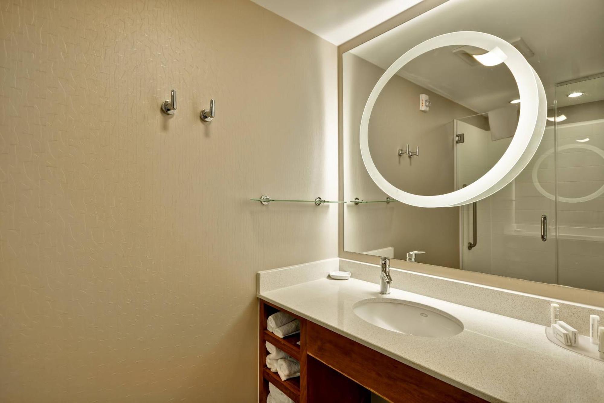 Springhill Suites Tallahassee Central Exterior photo